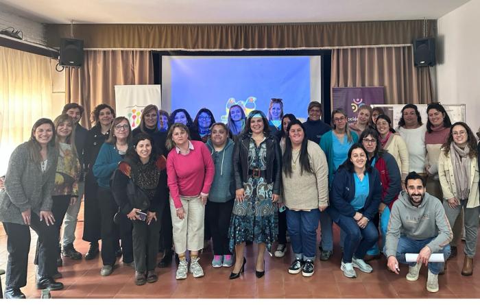 Talleristas y participantes jornada “Cortemos por lo sano"