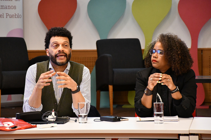 Oscar Rorra (Unidad Étnico-racial INDDHH) y Tania Ramírez (Mizangas) Oscar Rorra (Unidad Étnico-racial INDDHH) y Tania Ramírez (Mizangas)