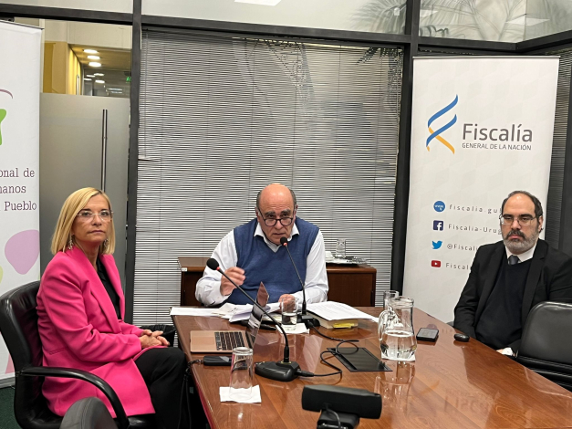 Marialla Leles de FGN y Nils Helander y Andrés Serralta de la INDDHH Marialla Leles de FGN y Nils Helander y Andrés Serralta de la INDDHH