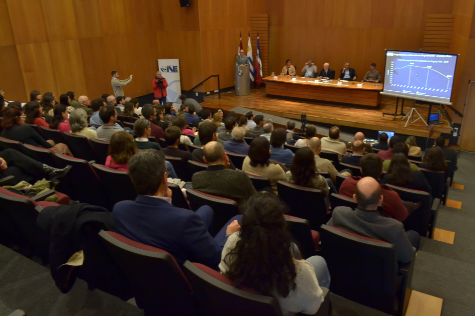 Proyecciones de población 2025 Proyecciones de población 2025