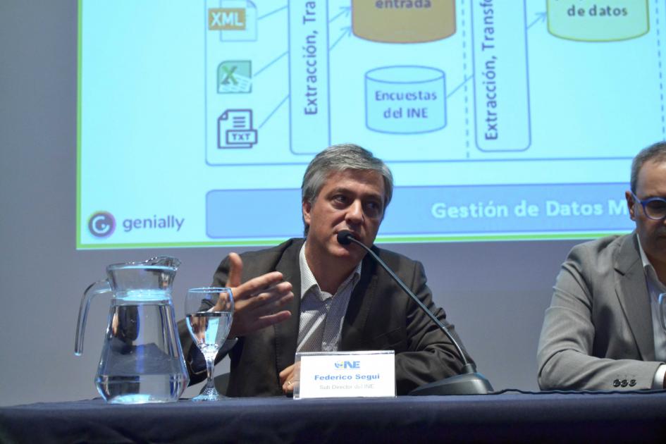 Federico Segui presentando Federico Segui presentando
