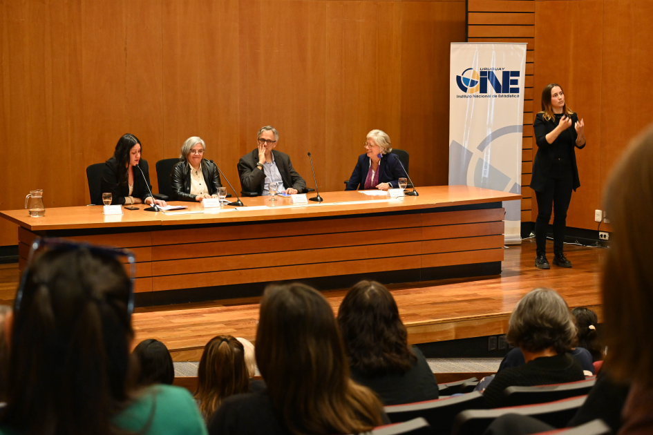 imagen de la presentación de la unidad especializada en genero