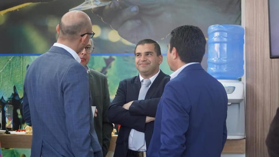 ESTAMOS AVANZANDO RÁPIDAMENTE ESTAMOS AVANZANDO RÁPIDAMENTE