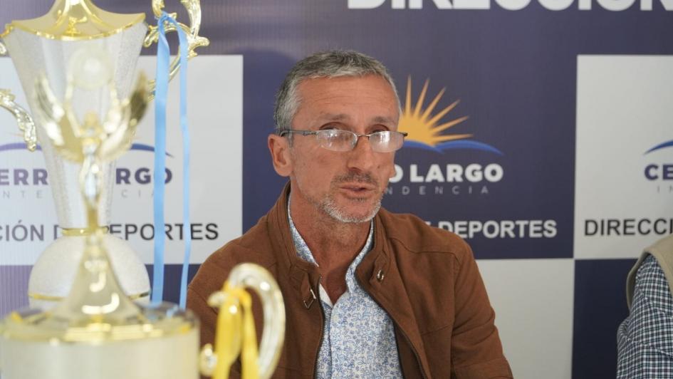 “EL HOMBRE DE HIERRO” “EL HOMBRE DE HIERRO”