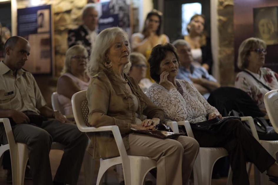 Profesoras Magali y Ethel Dutra Homenaje 100 años Amalia de la Vega
