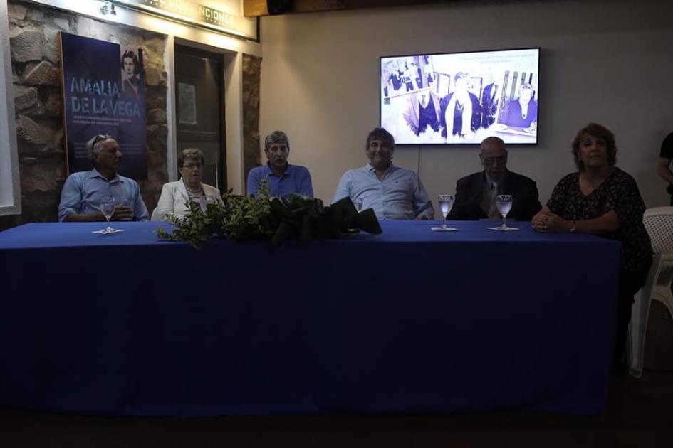 Representantes Departamentales Amalia de la Vega