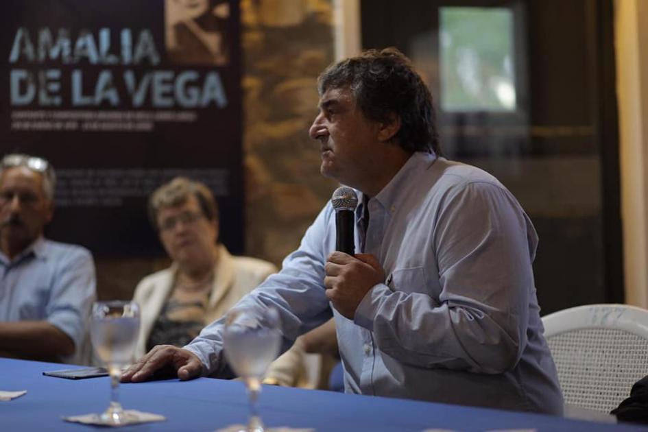 Intendente Ec. Sergio Botana Homenaje 100 años Amalia de la Vega