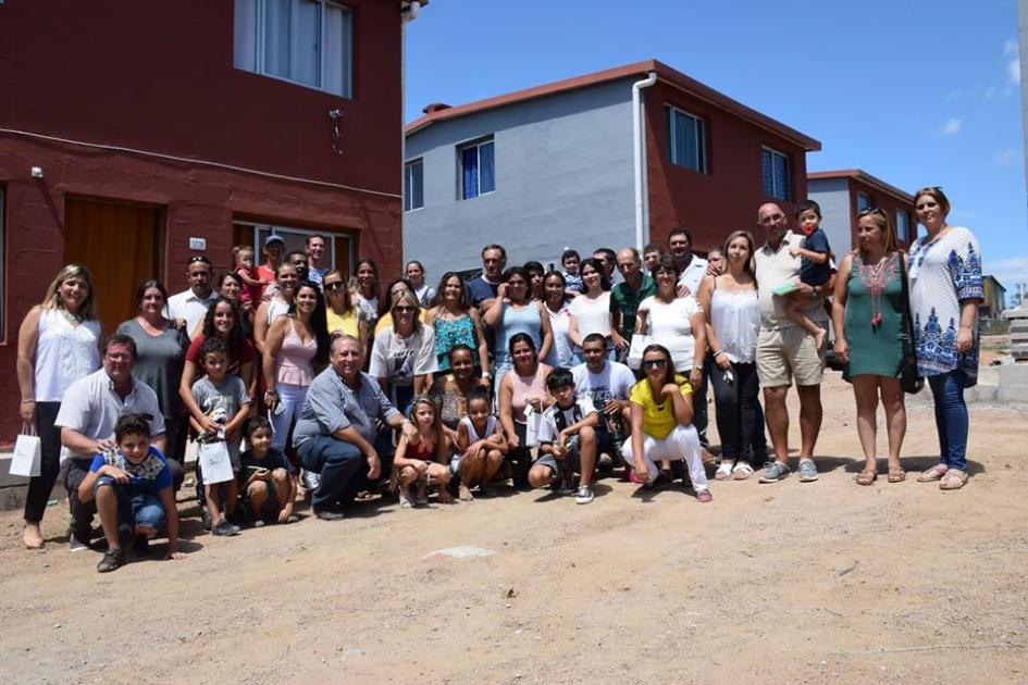 Titulares de las viviendas Barrio los Vascos Titulares de las viviendas Barrio los Vascos
