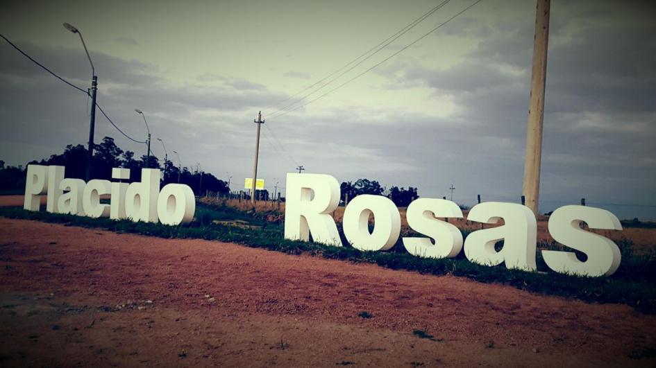 Placido Rosas letras corporeas Placido Rosas letras corporeas