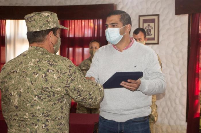 LABOR DE MILITARES