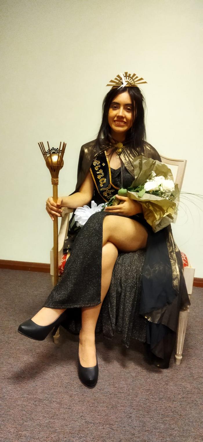 REINA DE “HOTEL LAGUNA MERIN”