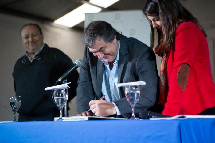 Sergio Botana Intendente saliente firmado su salida de la Intendencia