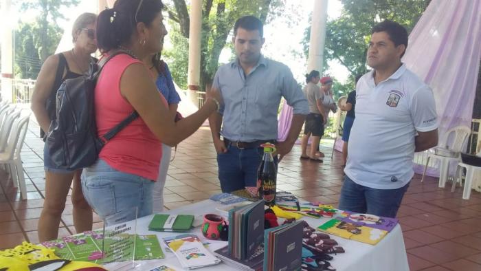 Feria artística, cultural y de productos artesanales con foco en Mujeres Emprendedoras en el Municipio de Presiente Franco, Paraguay