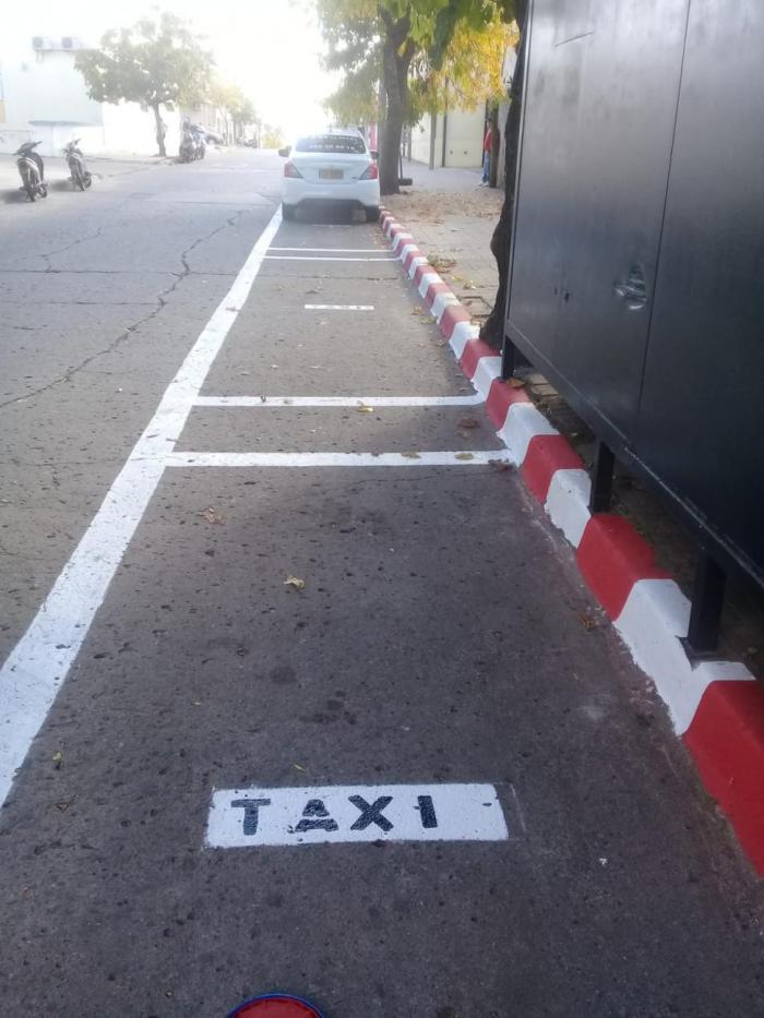 ESTACIONAMIENTO DE TAXIS