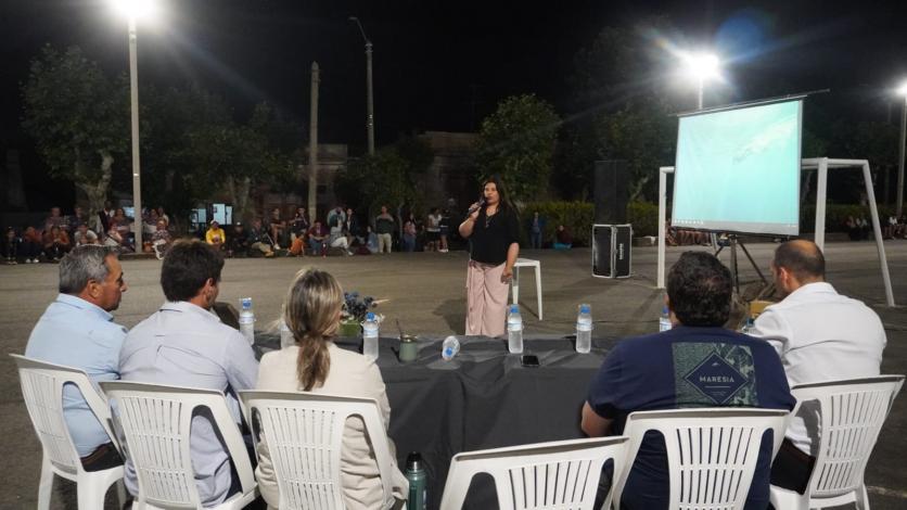 Cabildo abierto en Tupamb