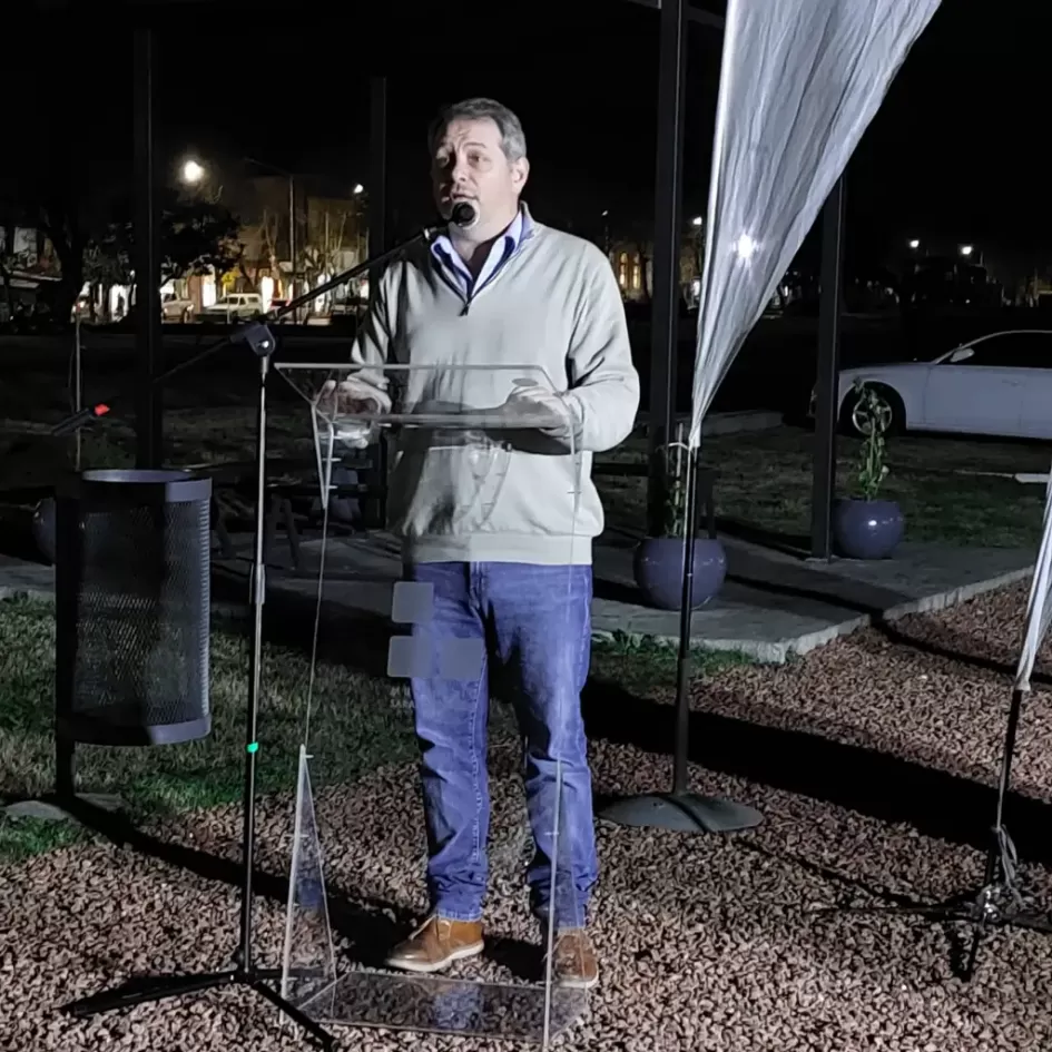 Se inauguró en Sarandí Grande un espacio urbanistico junto a obras de urbanización y alumbrado