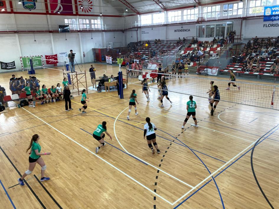 Voley Estadio 10 de Julio ´´