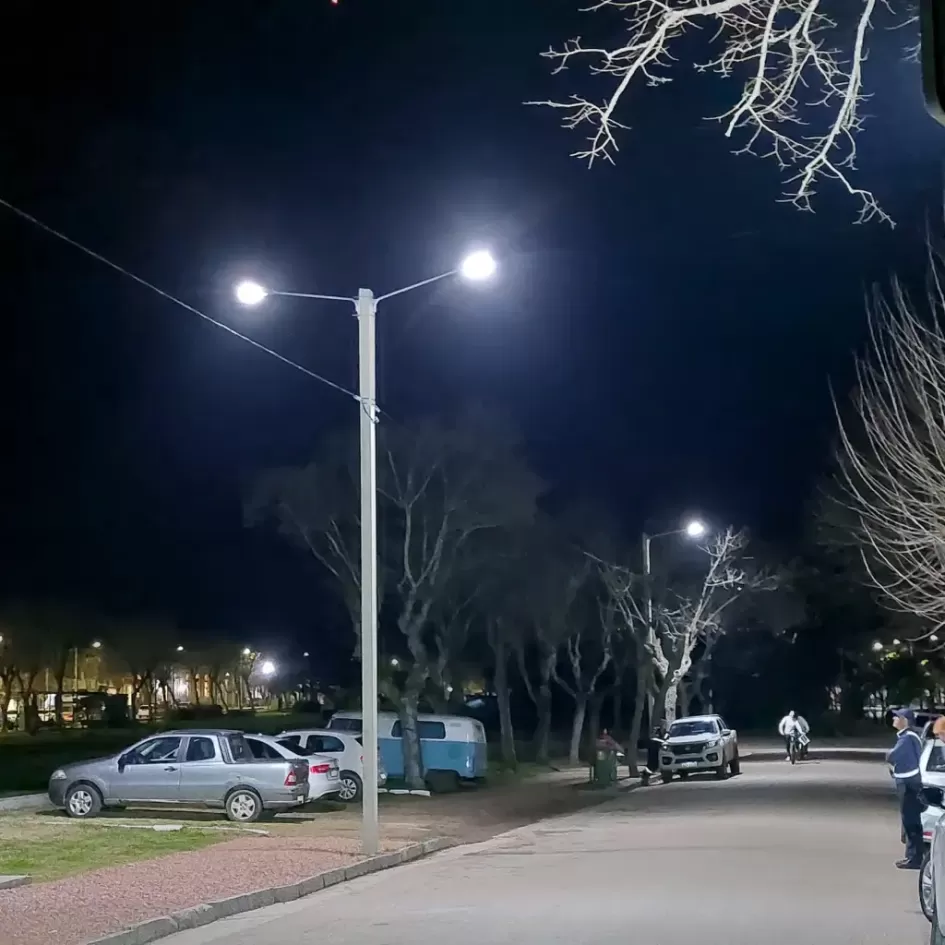 Se inauguró en Sarandí Grande un espacio urbanistico junto a obras de urbanización y alumbrado