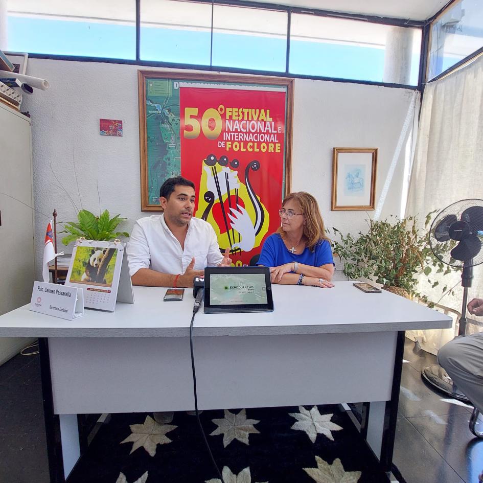 Directora de Turismo de Florida y Director de Turismo Durazno ´´