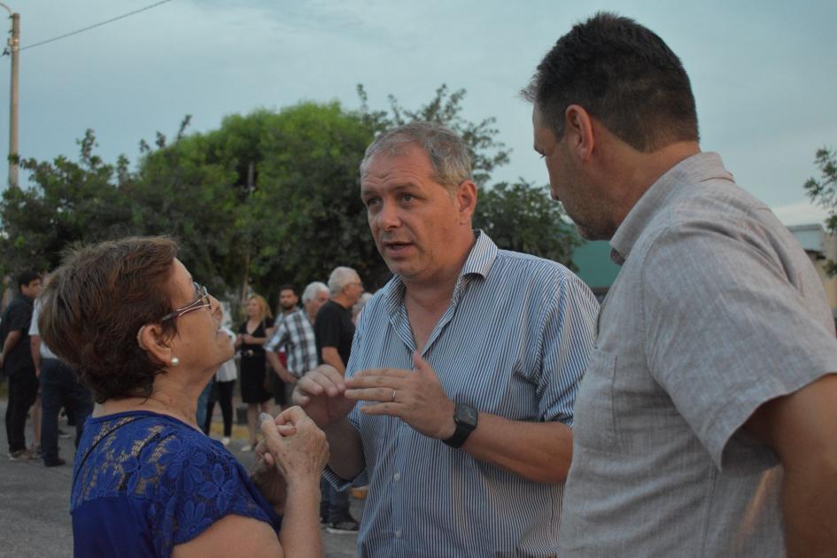 Inauguración luces led para 25 de Agosto ´´
