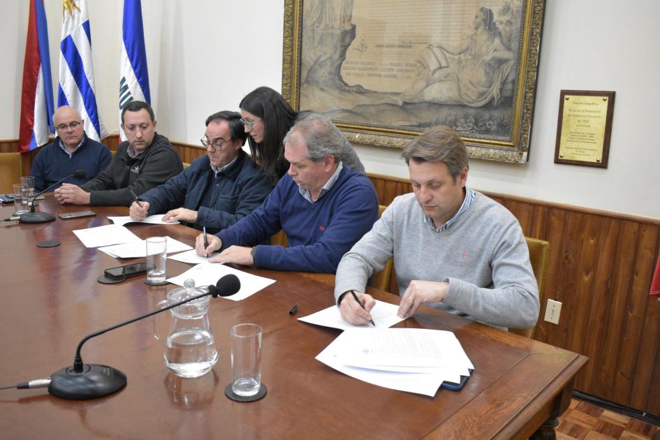 Firma convenio ´´