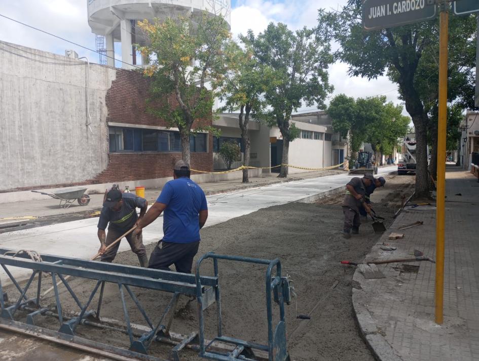 Trabajos de hormigonado en calle Dr. González