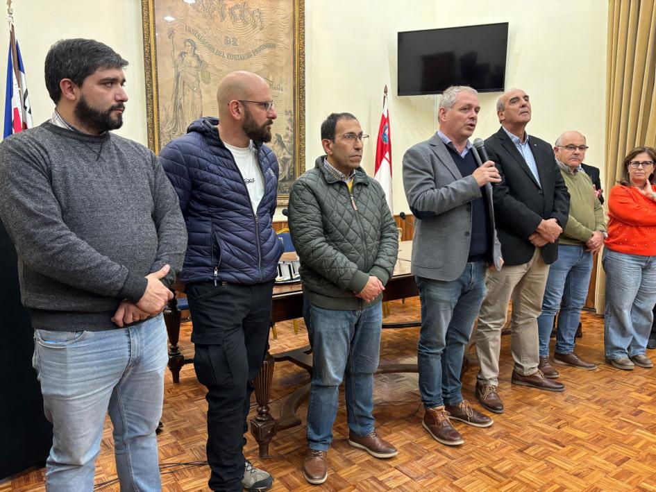 Reconocimiento a Funcionarios con 30 años en la comuna ´´