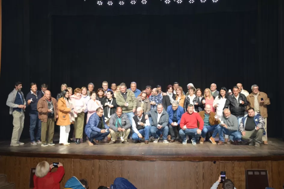 Homenaje a Funcionarios con 30años de labor ´´