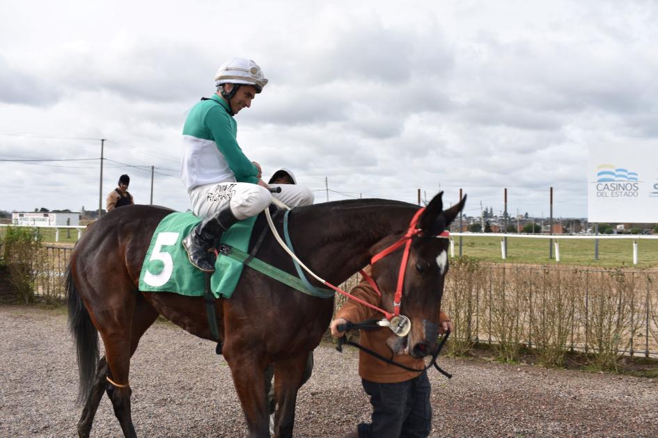 Hipodromo Parque Irineo Leguisamo ´´