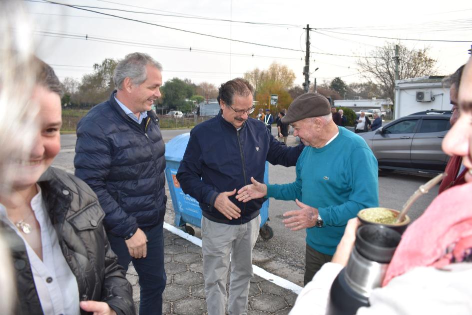 Inauguracion pavimentación y señalizacion calle Grauert ´´