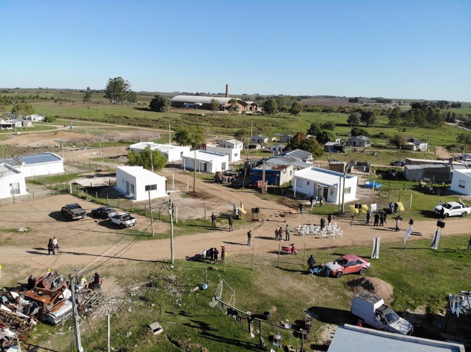 Entrega de viviendas de realojo