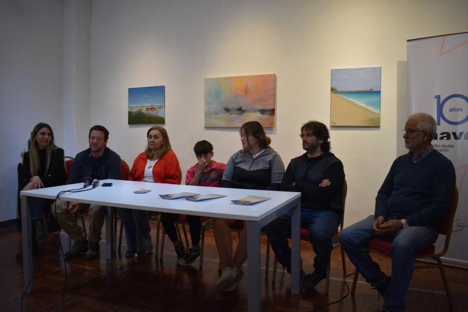 Taller de lutería y muestra de guitarras en el MAVEA