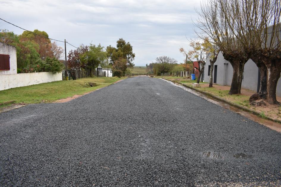 Inauguración de obras del plan 100 % bitumen en Capilla del Sauce