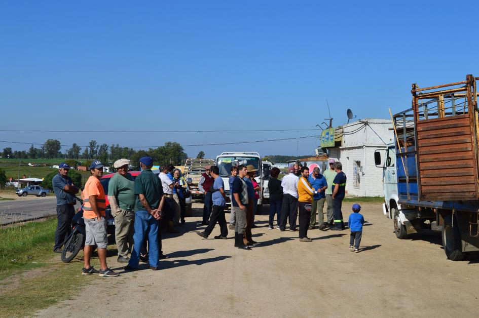 Continúa entrega de ración a productores afectados por sequía