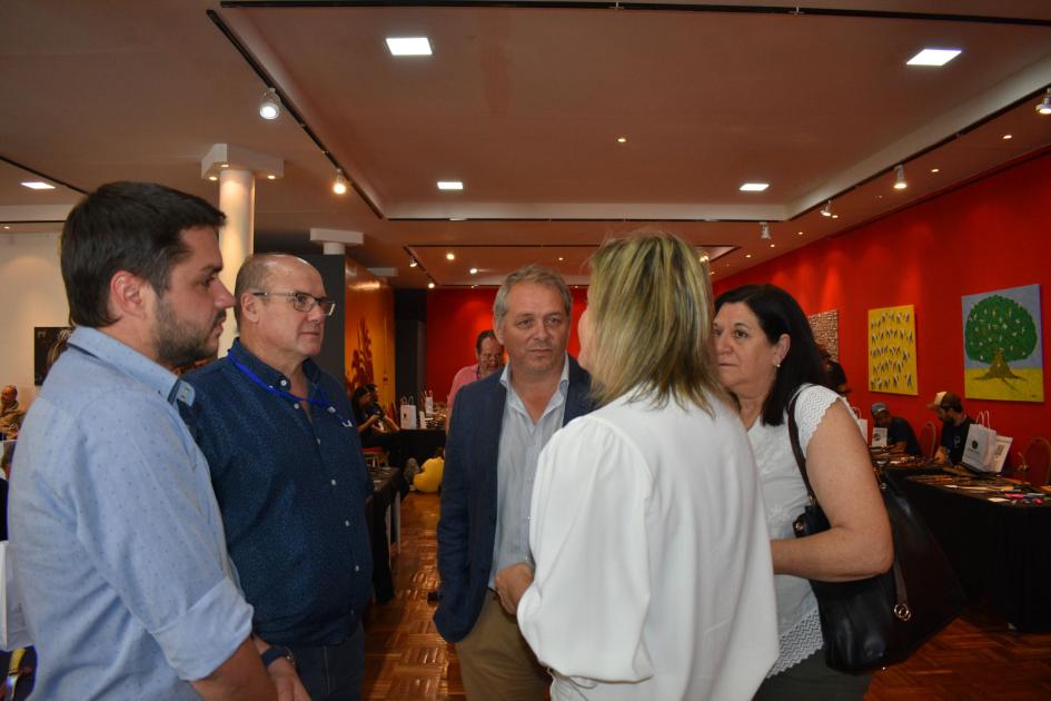 Apertura muestra cuchilleria criolla ´´