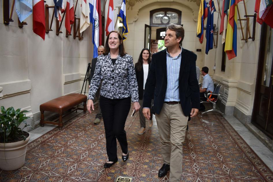 Visita de Embajadora de EEUU ´´