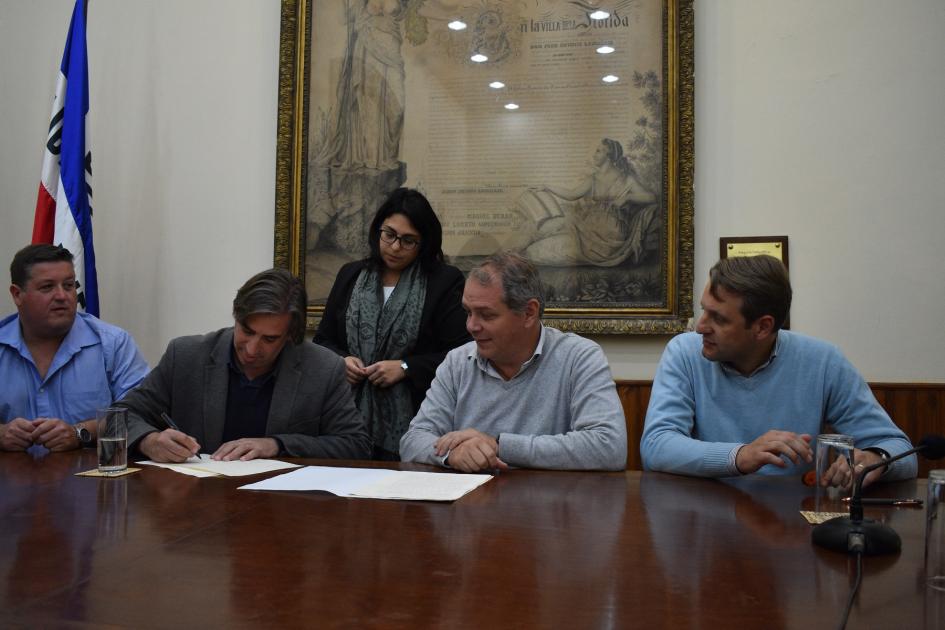 Acuerdo por mas planes de MEVIR para el departamento 