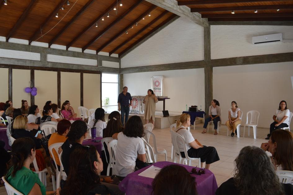 Taller y charla de intercambio con funcionarias de la IDF