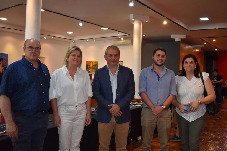 Apertura muestra cuchilleria criolla ´´