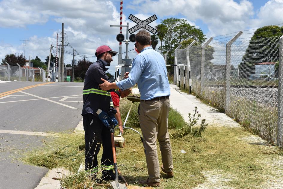 Avanzan obras viales en calles de Sarandí Grande 