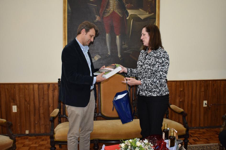 Visita de Embajadora de EEUU ´´