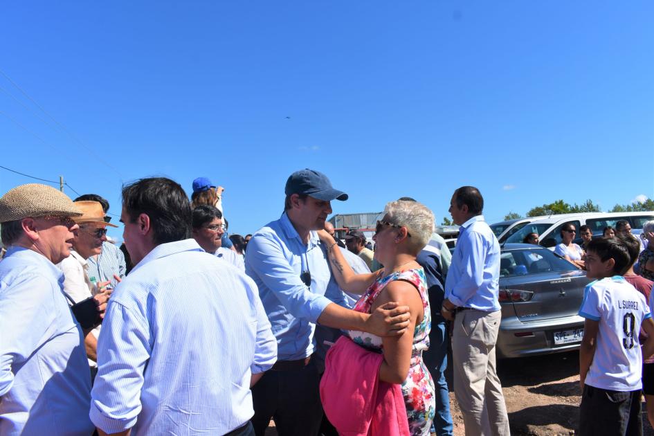 Entrega de viviendas Mevir en Casupa ´´