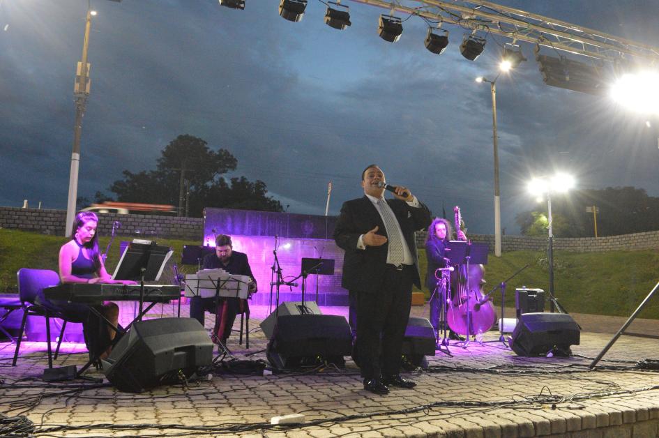 Floridenses celebraron el Día Internacional del Tango