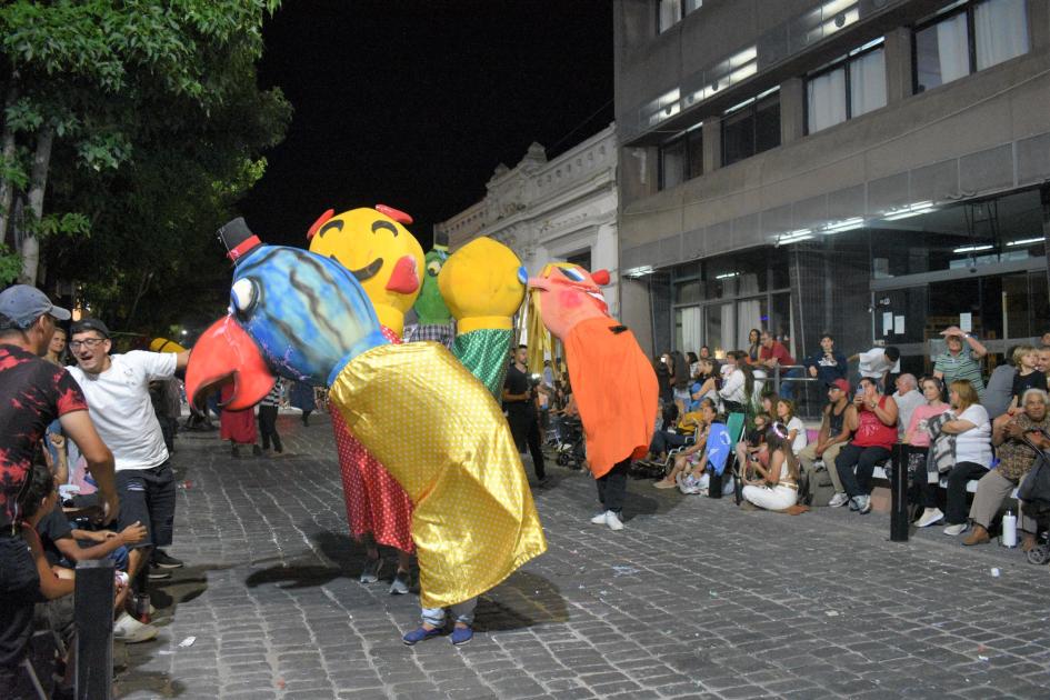 Carnaval calle Independencia ´´