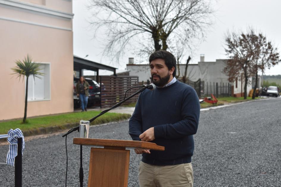 Inauguración de obras del plan 100 % bitumen en Capilla del Sauce