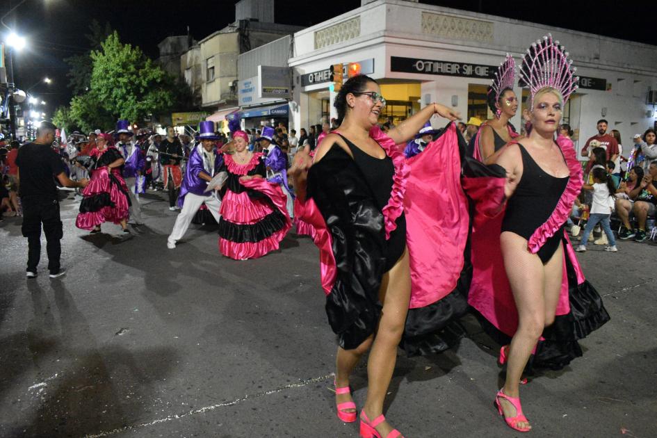Carnaval calle Independencia ´´