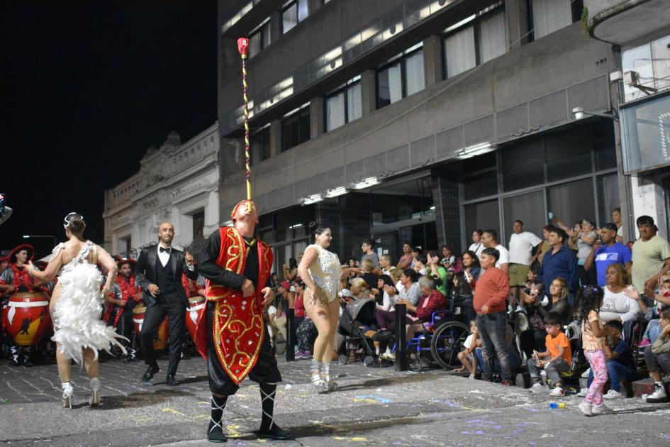 Carnaval calle Independencia ´´