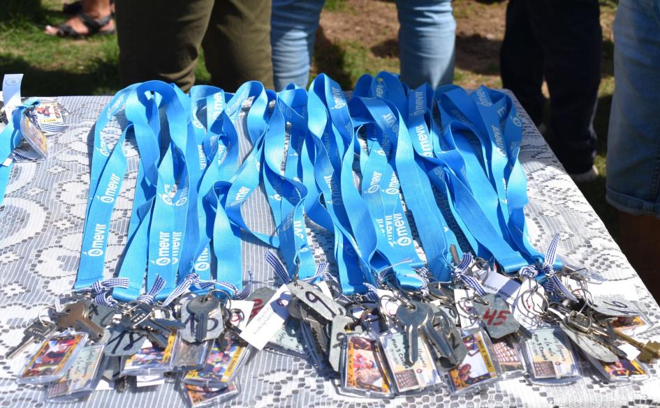 Entrega de viviendas Mevir en Casupa ´´