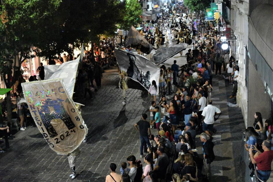 Carnaval calle Independencia ´´