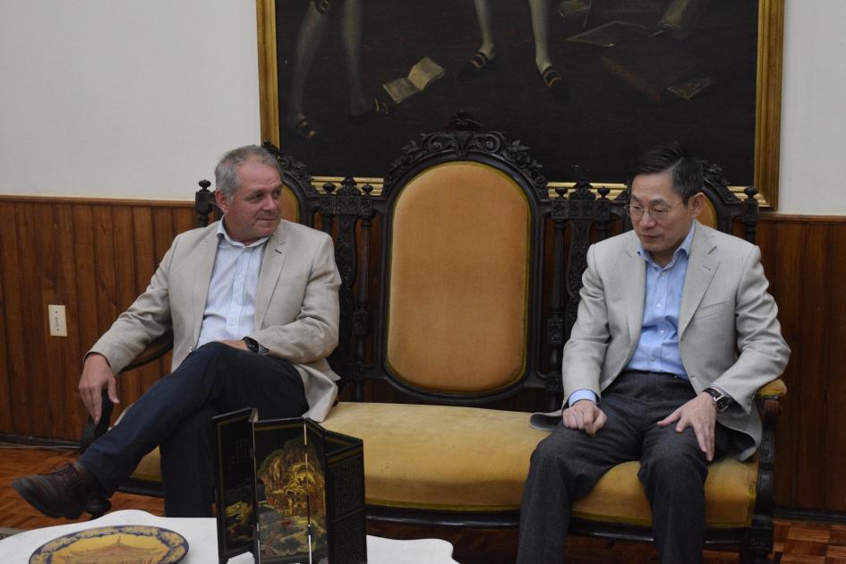 Embajador de China visita Florida por celebraciones del Año Nuevo
